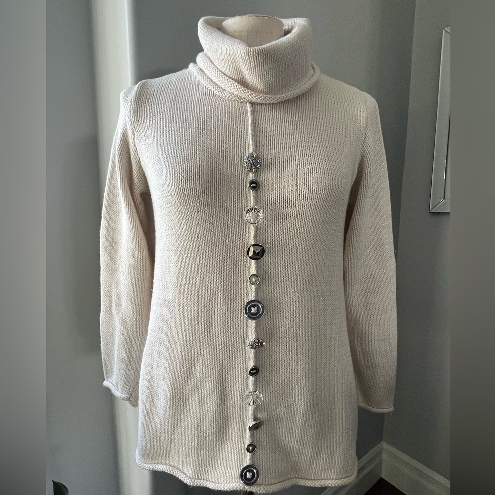 PURE Handknit Canada sweater cream size xs/s